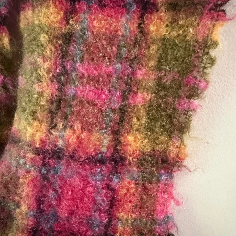 Cushendale Scarf Womens OS Pink Plaid Excellent Mohair Wool Made in Ireland